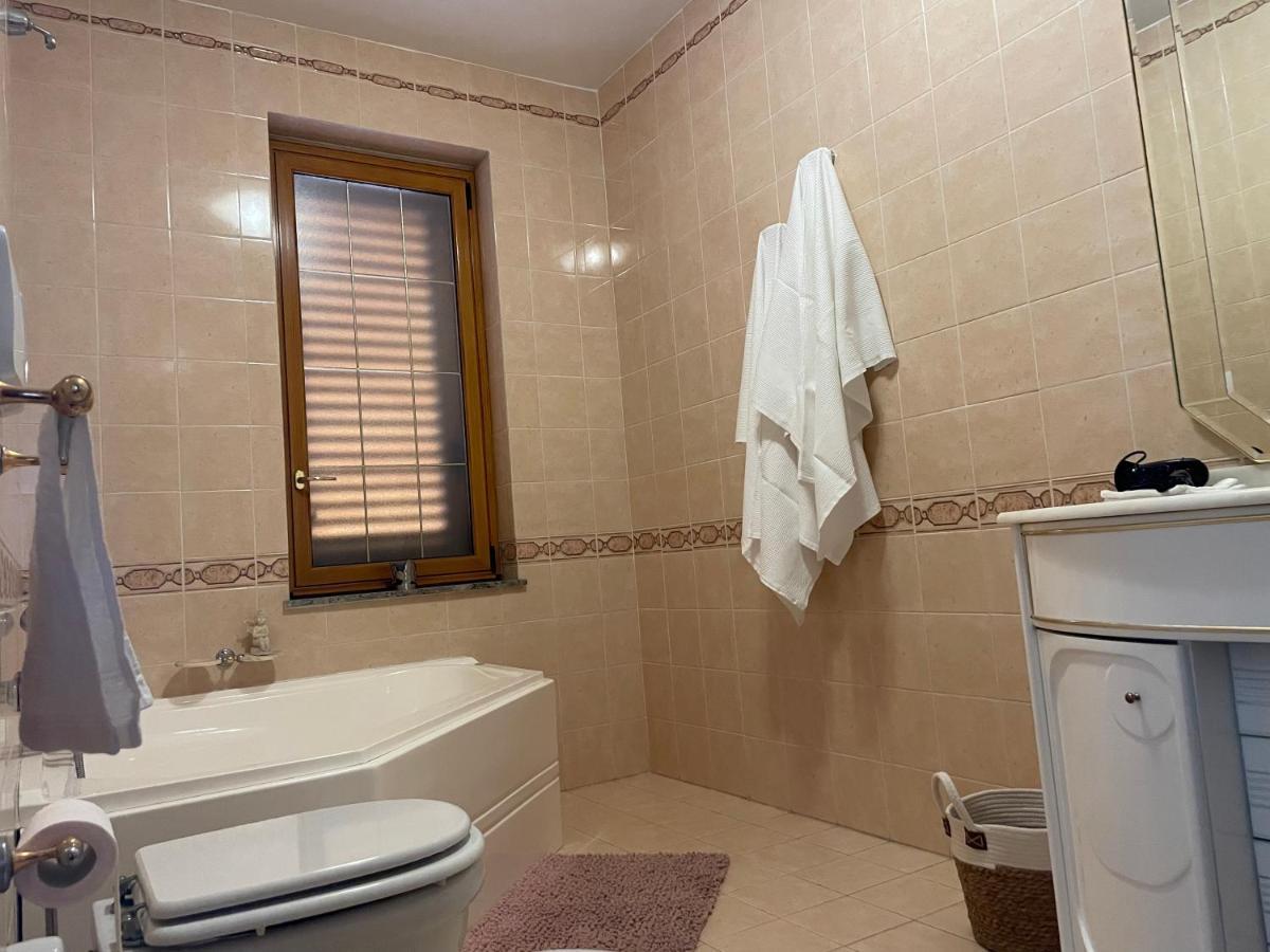 Residence Don Turi 빌라프란카티레나 외부 사진