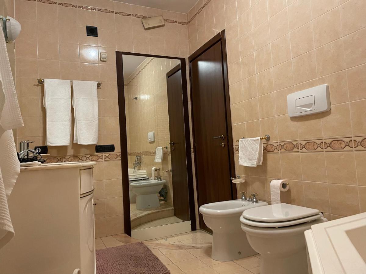 Residence Don Turi 빌라프란카티레나 외부 사진