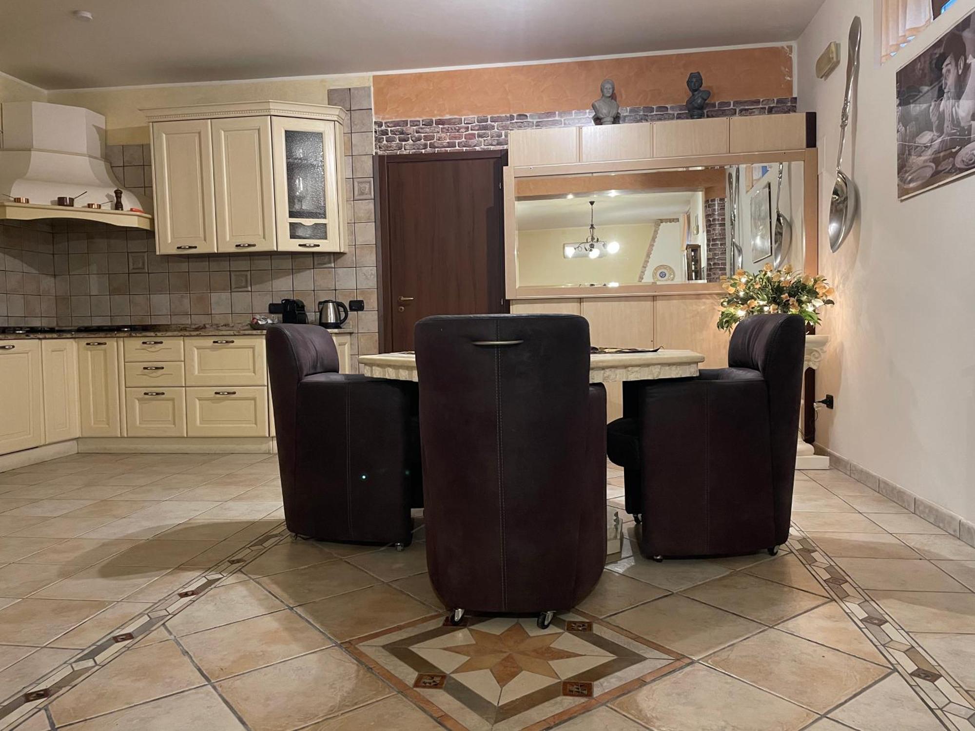 Residence Don Turi 빌라프란카티레나 외부 사진
