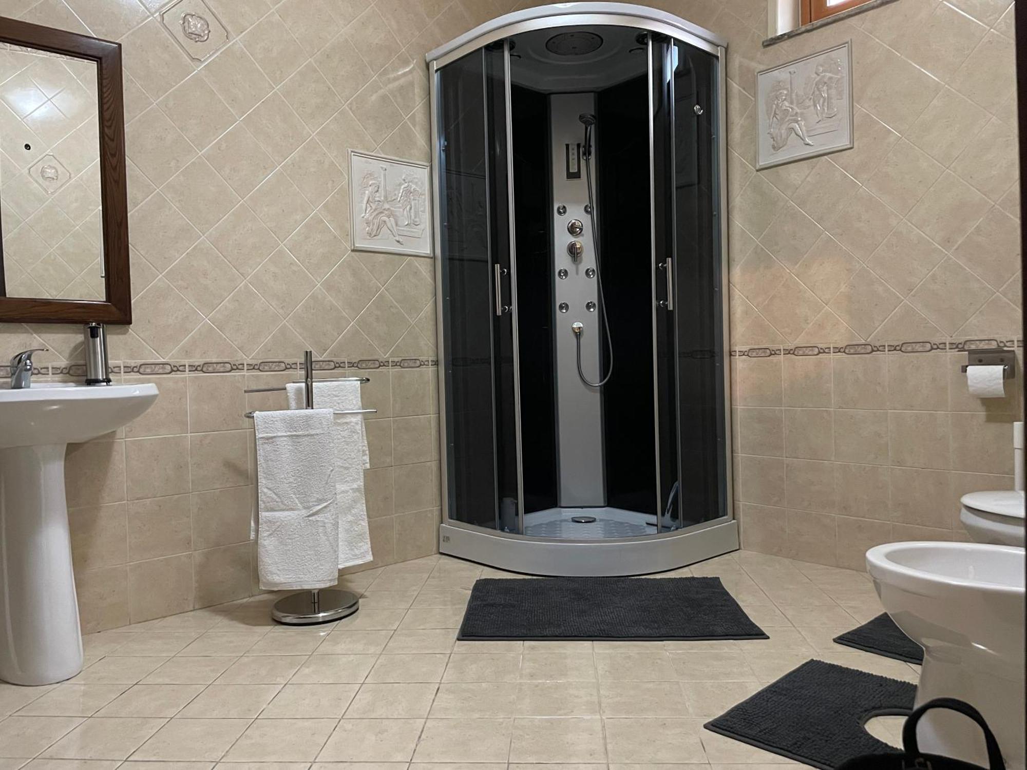 Residence Don Turi 빌라프란카티레나 외부 사진